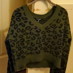 Green leopard print cropped sweater